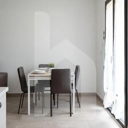 아파트 Homiday - Waterfront Montesilvano Marina