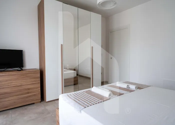 Homiday - Waterfront Montesilvano Marina