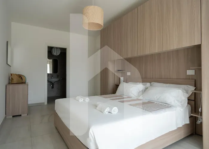 Homiday - Waterfront * Montesilvano Marina