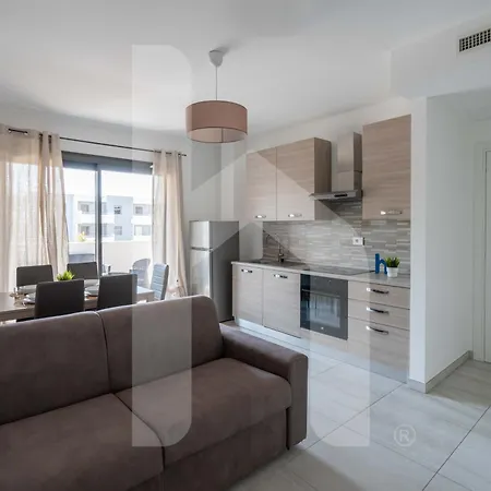Homiday - Waterfront Apartment Montesilvano