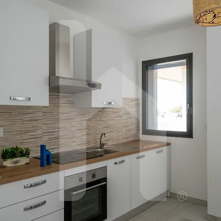 Homiday - Waterfront *