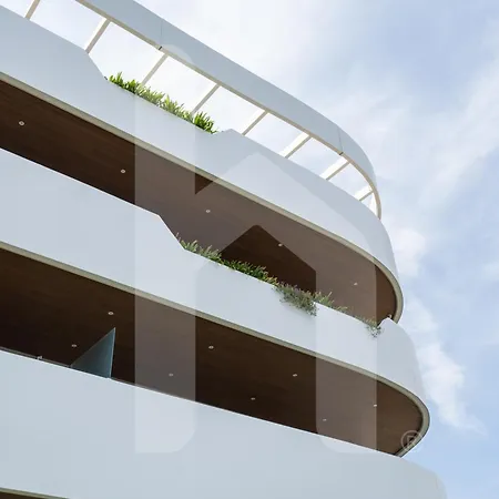 Homiday - Waterfront Διαμέρισμα *