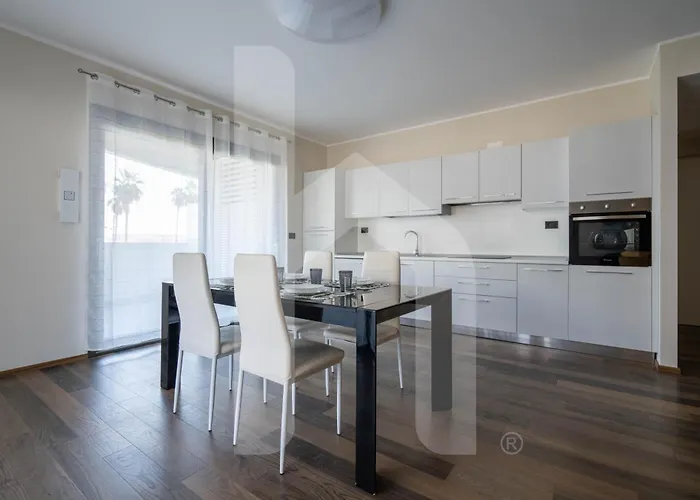 Homiday - Waterfront Montesilvano Marina