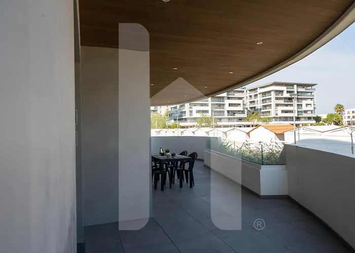 Daire Homiday - Waterfront *